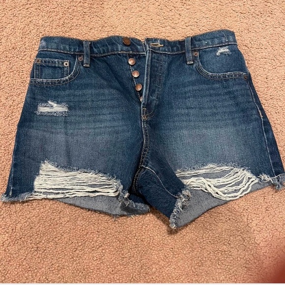 CALVIN KLEIN denim ripped short - Picture 1 of 10